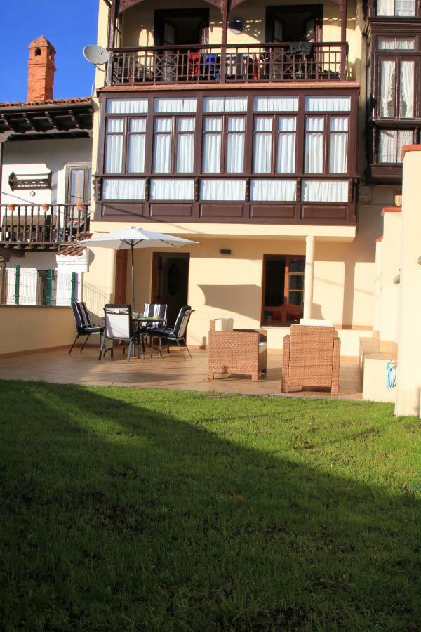 Casa Santiago Apartment Comillas Exterior foto
